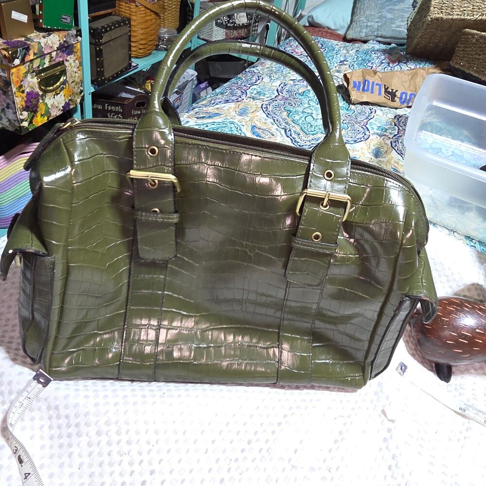 BEUNO XL FAUX CROC SATCHEL BAG